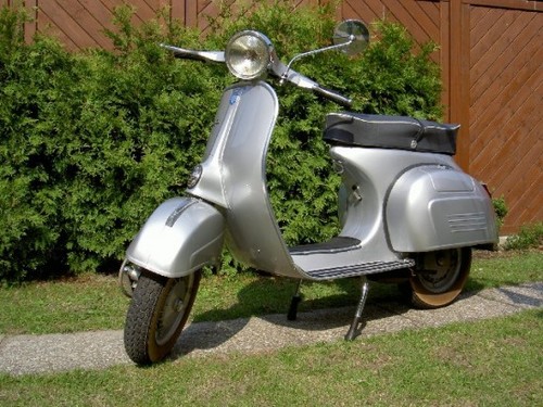 Product picture Piaggio Vespa Sprint 150 Service Repair Manual Download