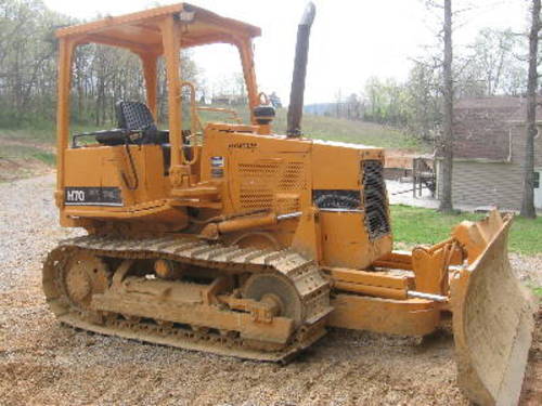 Product picture HYUNDAI H70 CRAWLER DOZERS SERVICE REPAIR MANUAL