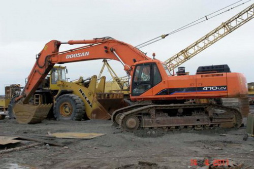 Product picture DAEWOO DOOSAN SOLAR 470LC-V TRACK EXCAVATOR SERVICE REPAIR MANUAL