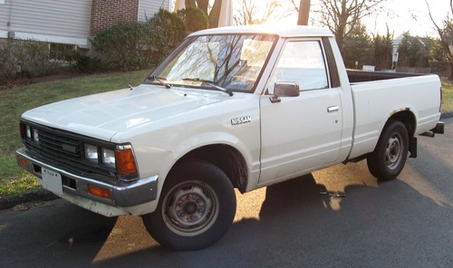Product picture 1982 DATSUN PICK-UP Model 720 Series Service Repair Manual Download